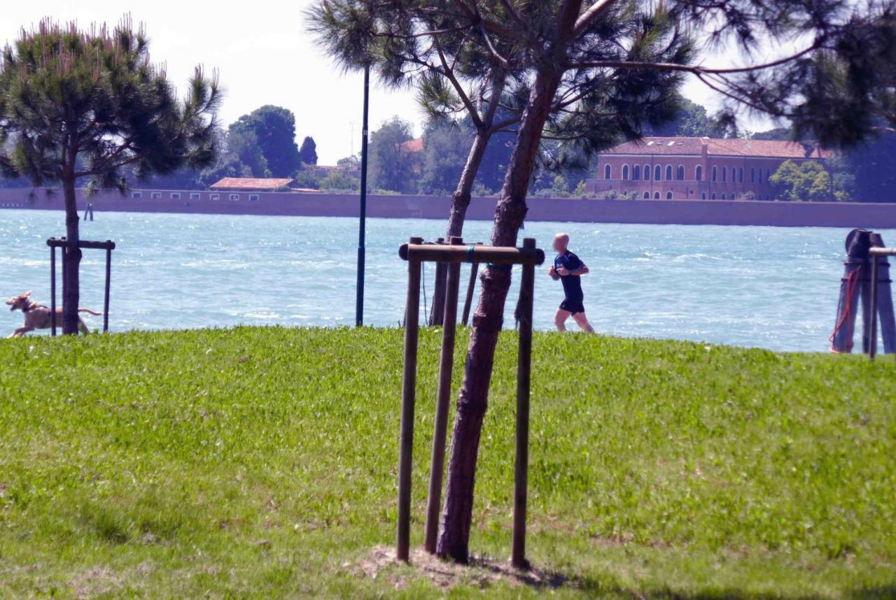 Ca' Giulia - Biennale - Free Wifi Fiber Lägenhet Venedig Exteriör bild